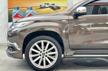 White Mitsubishi Montero 2018 for sale in Caloocan