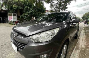 Sell White 2010 Hyundai Tucson in Quezon City