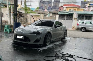 Sell White 2014 Toyota 86 in Pasay