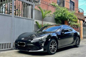 Selling White Toyota 86 2018 in Quezon City