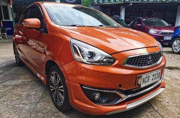 Selling White Mitsubishi Mirage 2017 in Quezon City