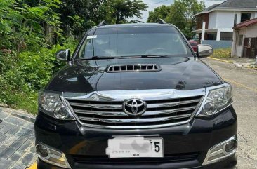 Selling White Toyota Fortuner 2014 in Quezon City