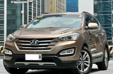 2014 Hyundai Santa Fe in Makati, Metro Manila