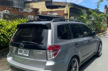 White Subaru Forester 2022 for sale in Automatic