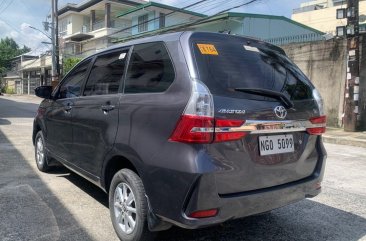 Selling White Toyota Avanza 2021 in Quezon City