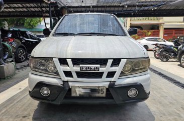 Selling White Isuzu Crosswind 2015 in Bacoor