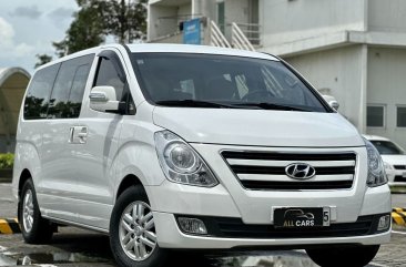 White Hyundai Starex 2016 for sale in Automatic