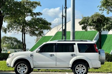 White Ford Everest 2014 for sale in Automatic
