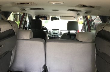 White Toyota Innova 2014 for sale in Manual