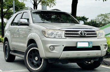 2010 Toyota Fortuner in Makati, Metro Manila