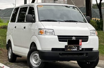 Sell White 2023 Suzuki Apv in Makati