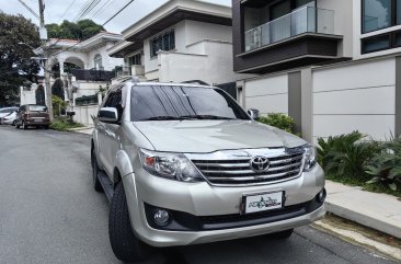 White Toyota Fortuner 2006 for sale in Quezon City