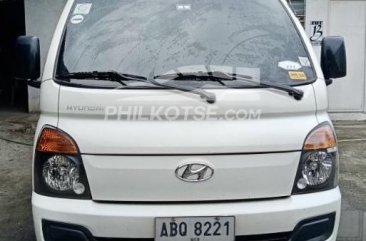 2015 Hyundai H-100 2.5 CRDi GL Shuttle Body (w/AC) in Biñan, Laguna