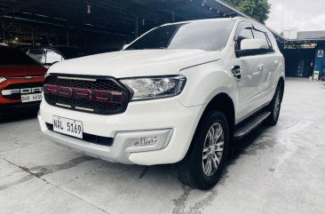 White Ford Everest 2017 for sale in Las Piñas