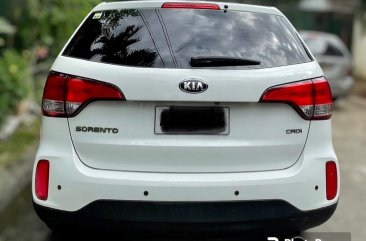 White Kia Sorento 2014 for sale in Taguig