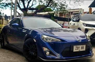 White Toyota 86 2013 for sale in Automatic