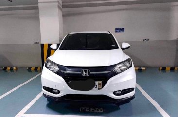 White Honda Hr-V 2017 for sale in Parañaque