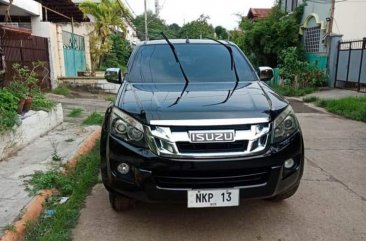 Sell White 2014 Isuzu D-Max in Caloocan