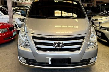 Selling White Hyundai Grand starex 2018 in Quezon City