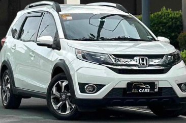 Selling White Honda BR-V 2017 in Makati