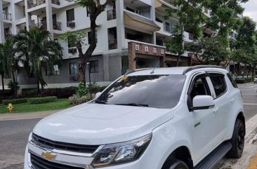 Selling White Chevrolet Trailblazer 2018 in Pasig