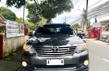 Selling White Toyota Fortuner 2015 in Silang