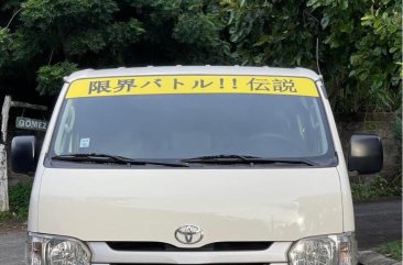 White Toyota Hiace 2016 for sale in Manual