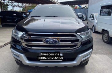 Selling White Ford Everest 2016 in Mandaue