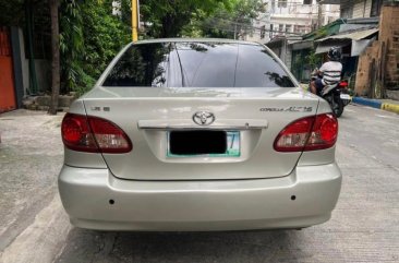 Selling White Toyota Corolla 2007 in Makati