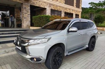 White Mitsubishi Montero sport 2018 for sale in Antipolo