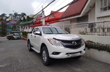 White Mazda Bt-50 2013 for sale in Automatic