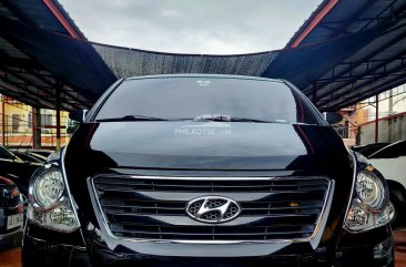 2016 Hyundai Starex  2.5 CRDi GLS 5 AT(Diesel Swivel) in Las Piñas, Metro Manila