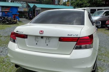 Pearl White Honda Accord 2009 for sale in Automatic