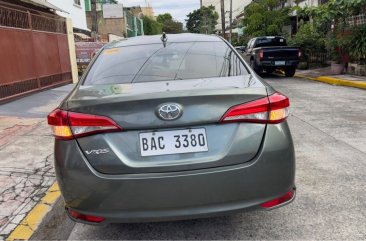 Selling White Toyota Vios 2022 in Quezon City