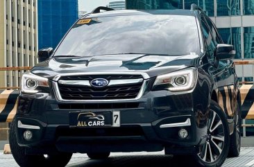 Selling White Subaru Forester 2018 in Makati