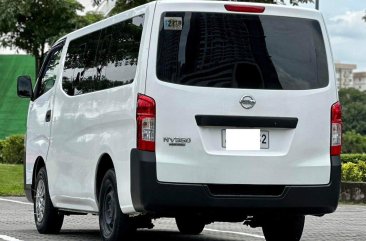 White Nissan Urvan 2016 for sale in Manual