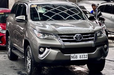 White Toyota Fortuner 2020 for sale in Parañaque