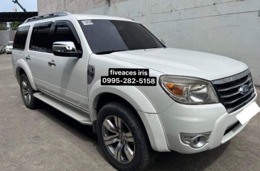 White Ford Everest 2010 for sale in Automatic