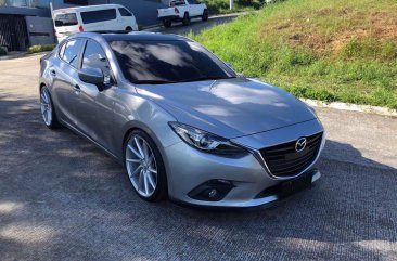 White Mazda 3 2019 for sale in Automatic