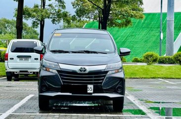 Sell White 2020 Toyota Avanza in Makati