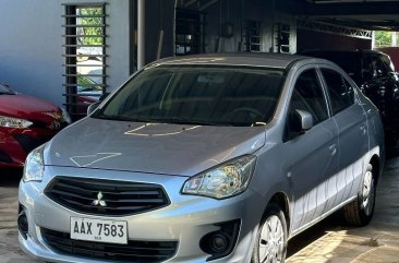 White Mitsubishi Mirage g4 2015 for sale in Manual