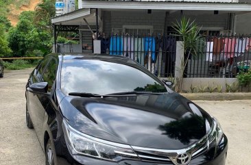 Selling White Toyota Corolla altis 2017 in Cebu City