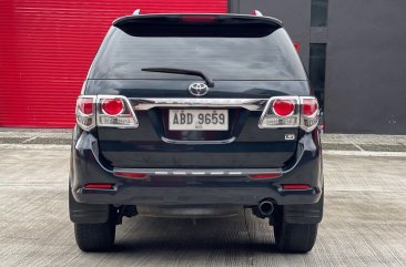 Selling White Toyota Fortuner 2015 in Makati