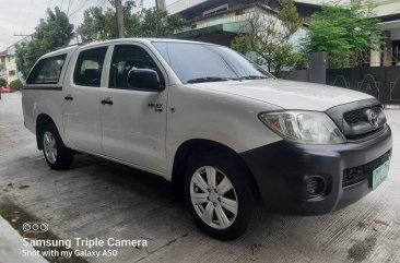 White Toyota Hilux 2010 for sale in Manual
