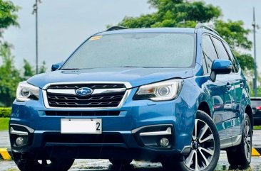 Selling White Subaru Forester 2017 in Makati