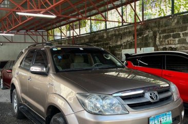 Silver Toyota Fortuner 2006 for sale in Pasay