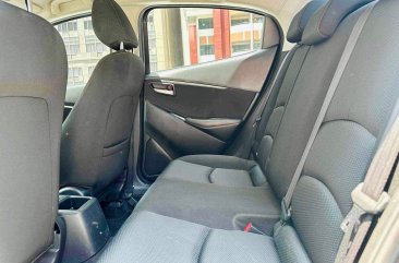 Selling White Mazda 2 2017 in Makati