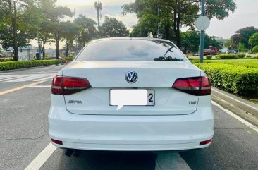 Selling Silver Volkswagen Jetta 2017 in Makati