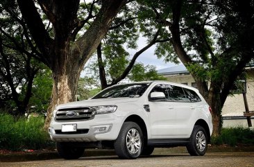 White Ford Everest 2016 for sale in Parañaque