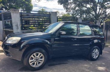 Selling White Ford Escape 2013 in Antipolo